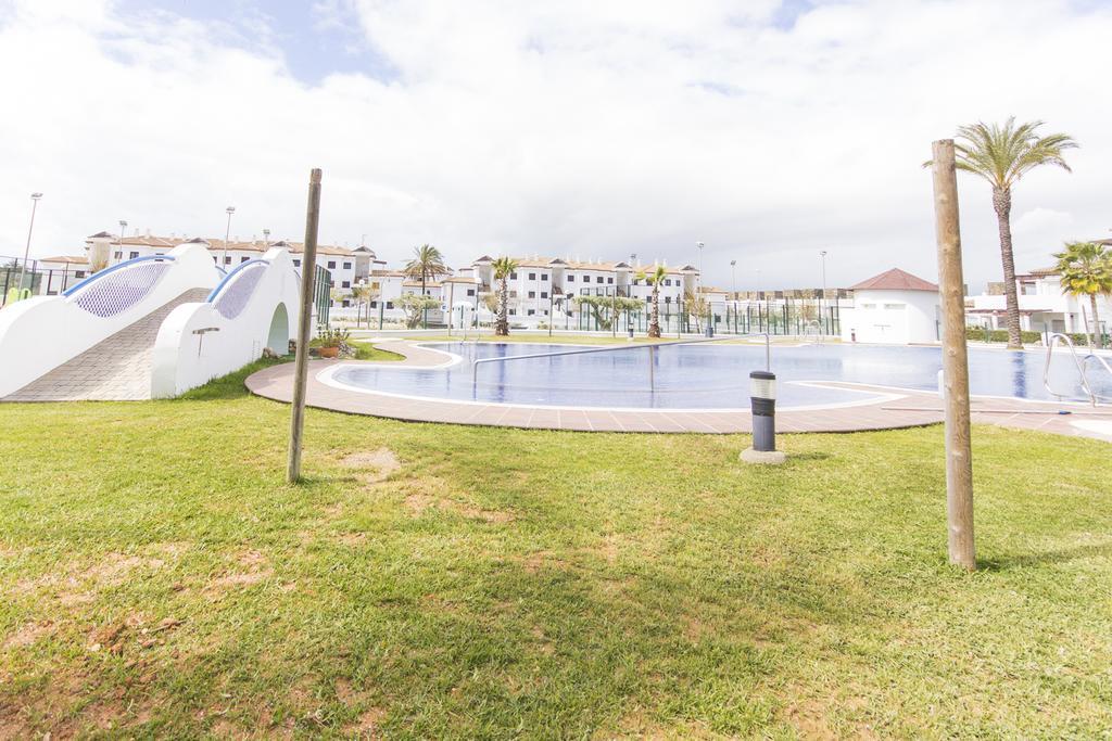 Apartamentos Turisticos Taymar Chiclana de la Frontera Exterior photo